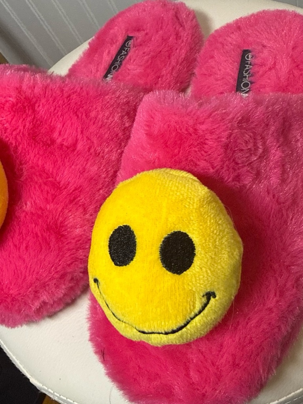 Kids Plush Pink Smiley Face Slippers